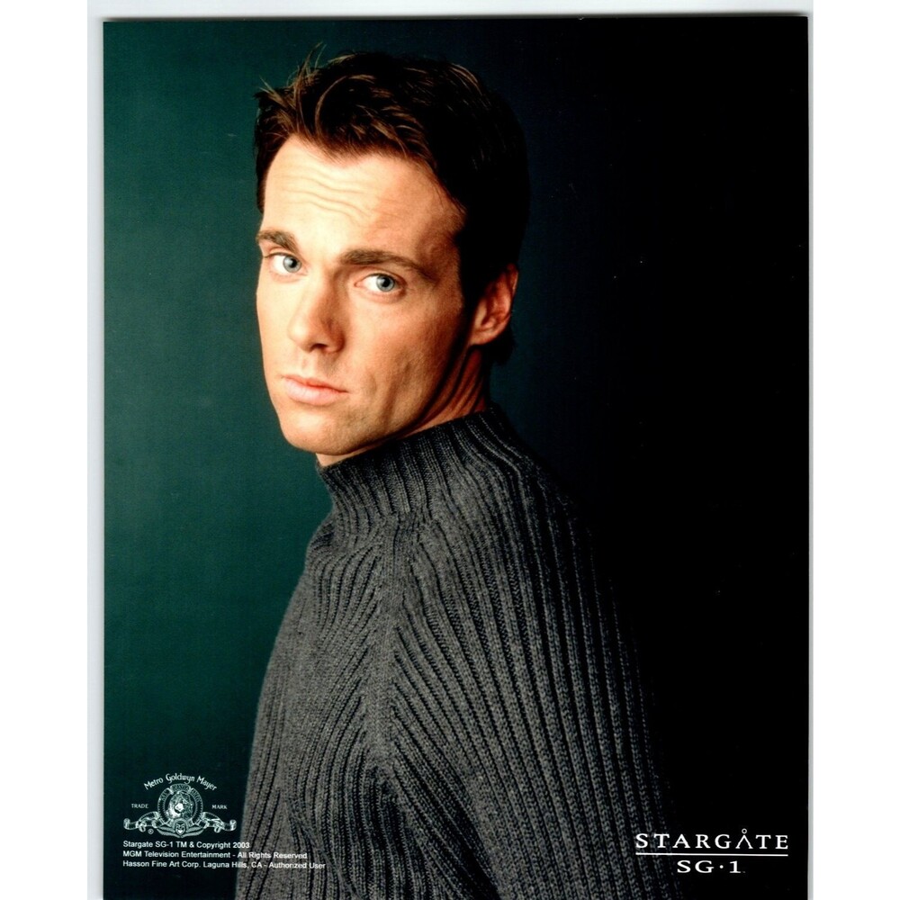 Stargate SG-1 Michael Shanks Daniel Jackson Sweater 2003 Original Photo 8" x 10"